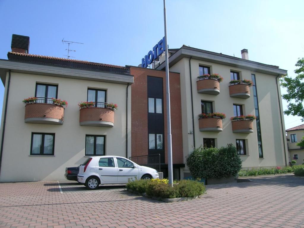 Hotel Da Vito Campagna Lupia エクステリア 写真