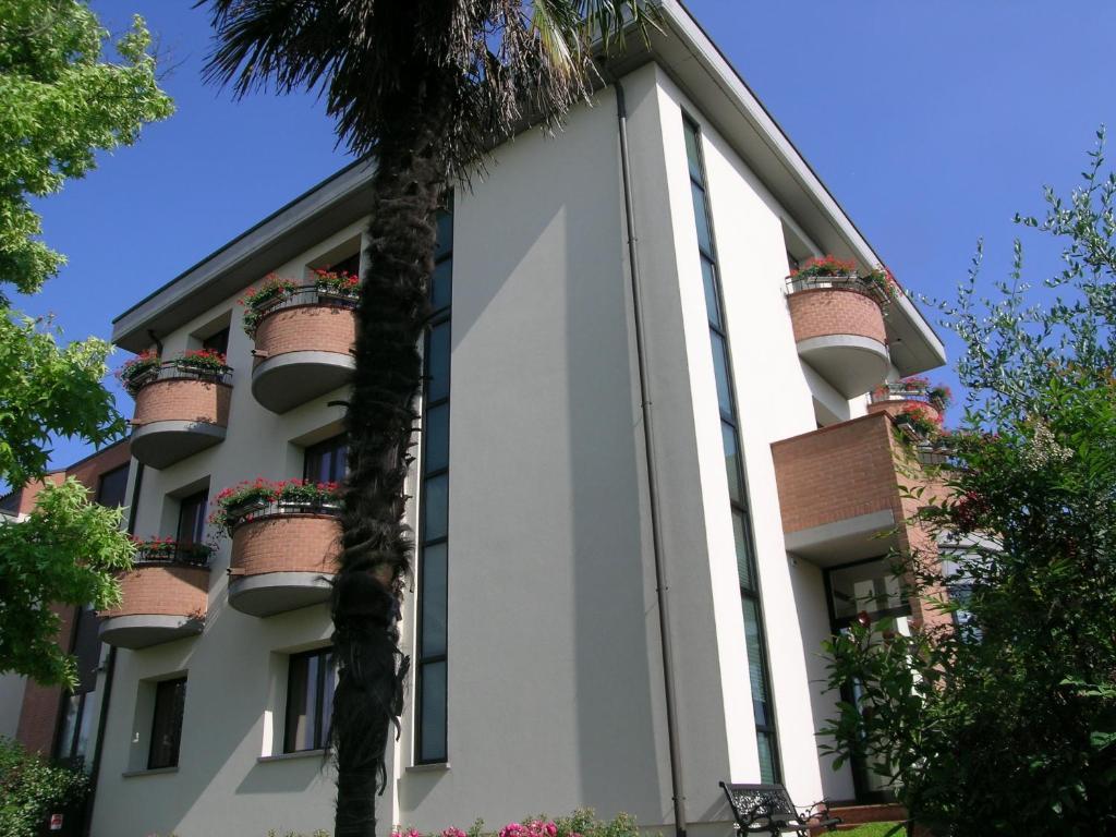 Hotel Da Vito Campagna Lupia エクステリア 写真